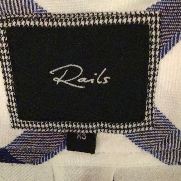 Rails Top - Picture 3 of 3